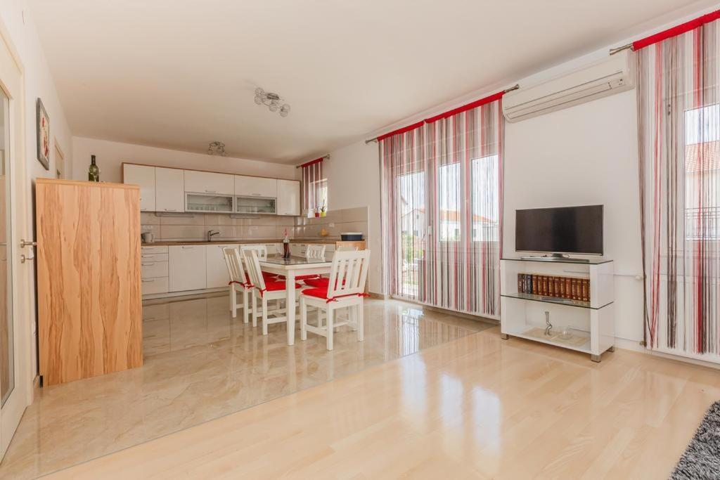 Apartman A&B Kaštela Zewnętrze zdjęcie